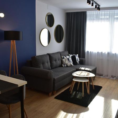 Apartament W Centrum Przy Parku Na Wyspie Піла Екстер'єр фото