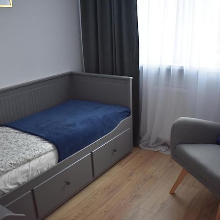 Apartament W Centrum Przy Parku Na Wyspie Піла Екстер'єр фото